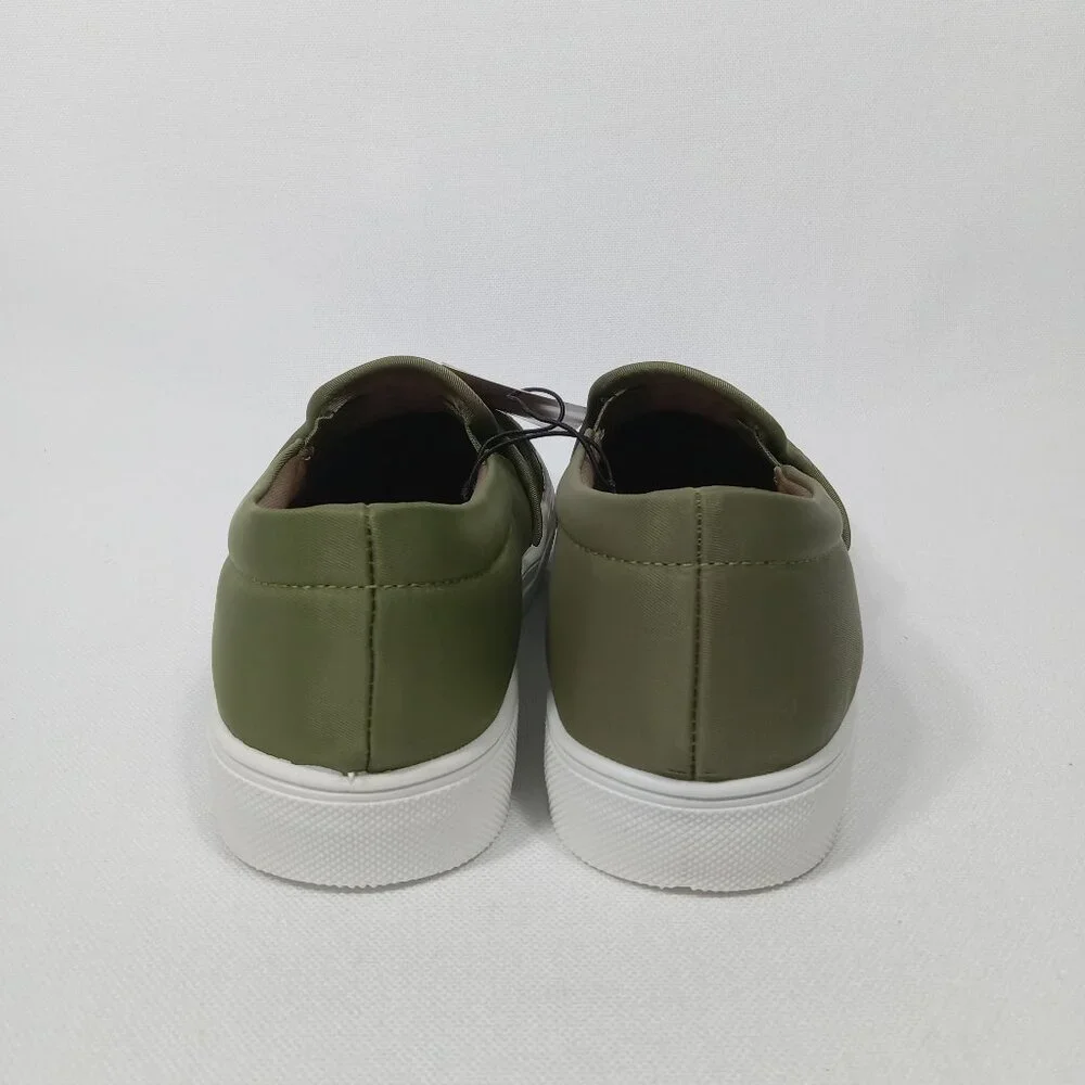 SERRA Women's Quilted Memory Foam Green Slip On Loafer Size 7 *NWT